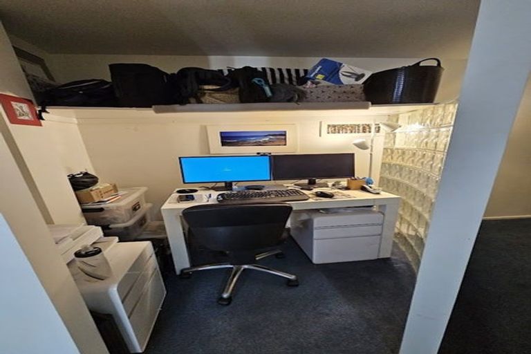 Photo of property in Courtenay Apartments, 603/120 Courtenay Place, Te Aro, Wellington, 6011