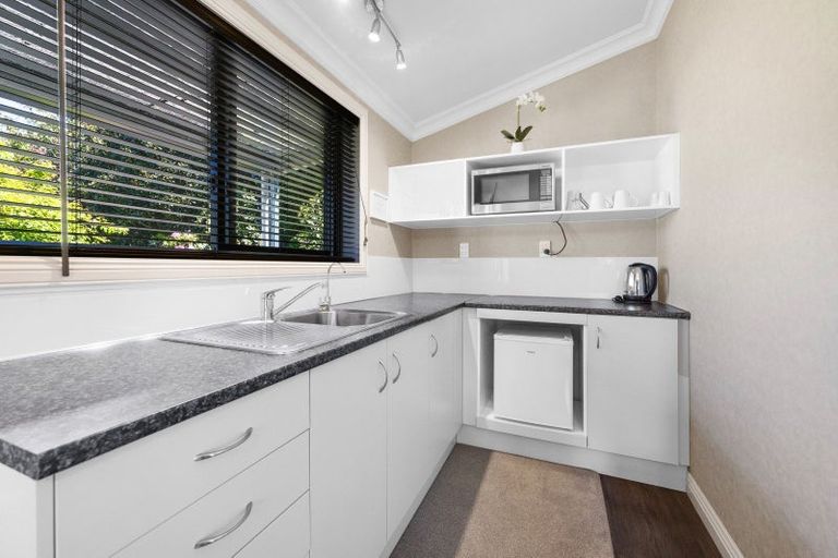 Photo of property in 112 Princess Street, Waitara, 4383