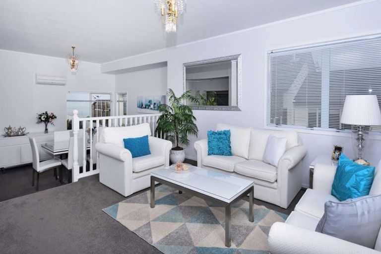 Photo of property in 51 Tiri Road, Manly, Whangaparaoa, 0930