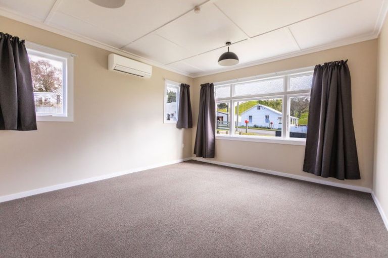 Photo of property in 87 Hovding Street, Norsewood, 4974
