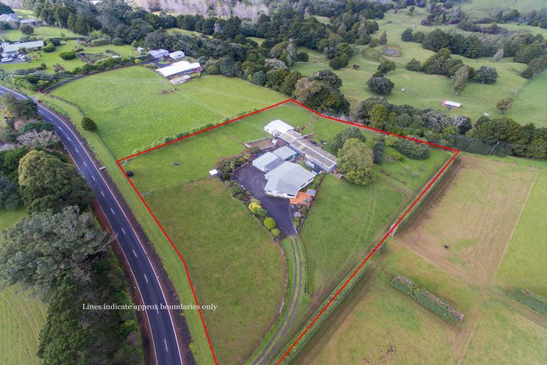 Photo of property in 85 Newton Road, Maungatapere, Whangarei, 0170