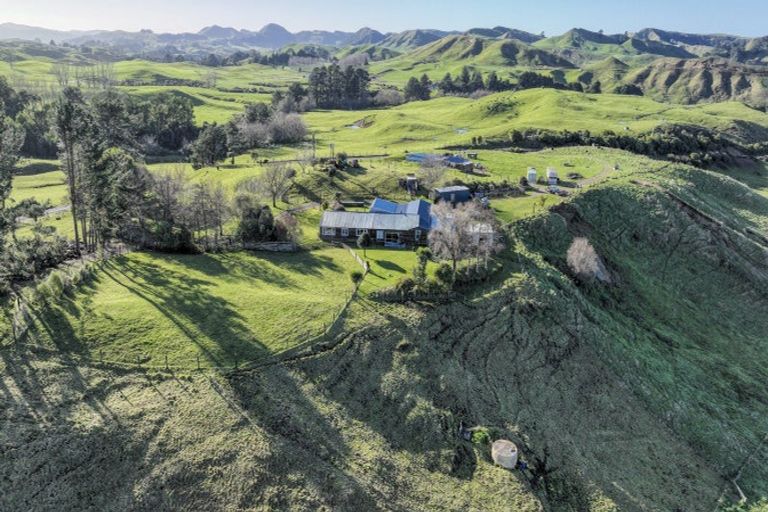 Photo of property in 81 Pohokura Road, Tutira, Napier, 4188