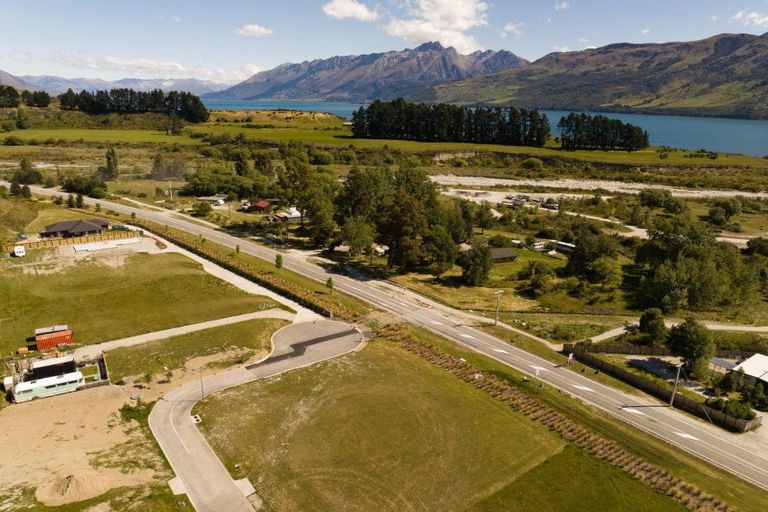 Photo of property in 8 Buckler Burn Street, Glenorchy, 9372