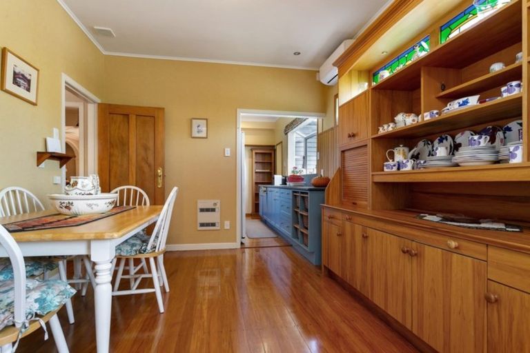 Photo of property in 51 Bowen Street, Cambridge, 3434