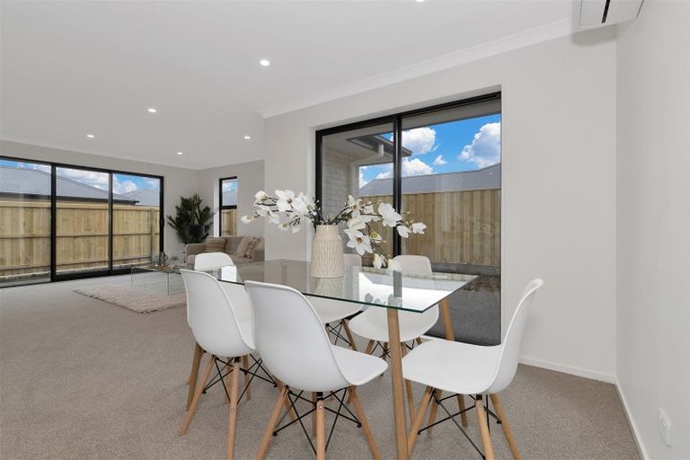 Photo of property in 150 Northbrook Road, Rangiora, 7400