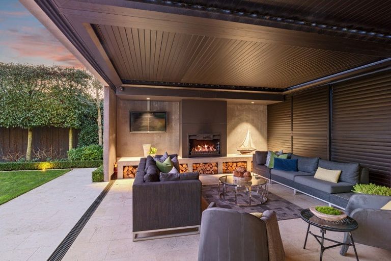 Photo of property in 48 Clissold Street, Merivale, Christchurch, 8014