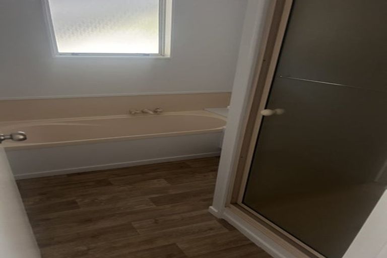 Photo of property in 33 Lowe Road, Rukuhia, Hamilton, 3282