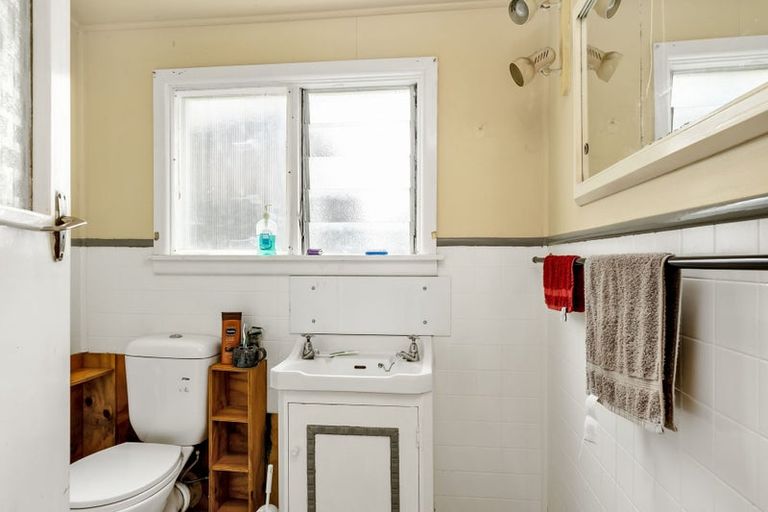 Photo of property in 8 George Street, Pleasant Point, 7903