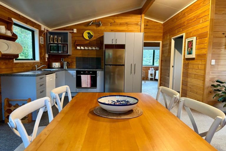 Photo of property in 185 Anzac Road, Waitakere, Auckland, 0816