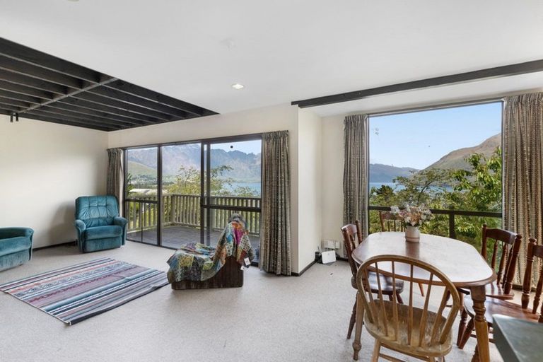 Photo of property in 6/4 Sainsbury Road, Fernhill, Queenstown, 9300