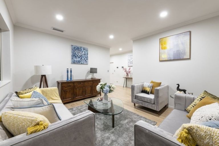 Photo of property in 46 Tir Conaill Avenue, Flat Bush, Auckland, 2019