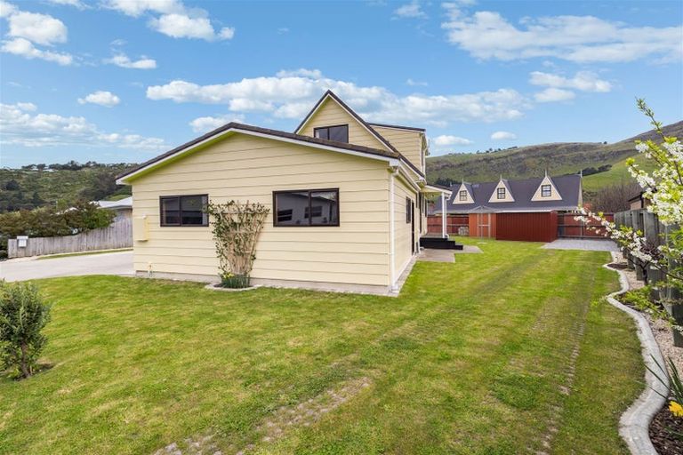 Photo of property in 9 Romar Lane, Heathcote Valley, Christchurch, 8022
