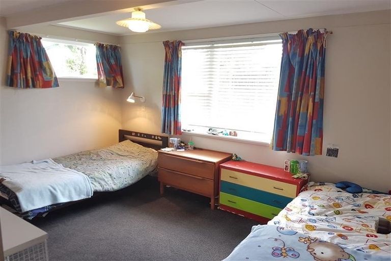 Photo of property in 8 Ajax Place, Highbury, Palmerston North, 4412