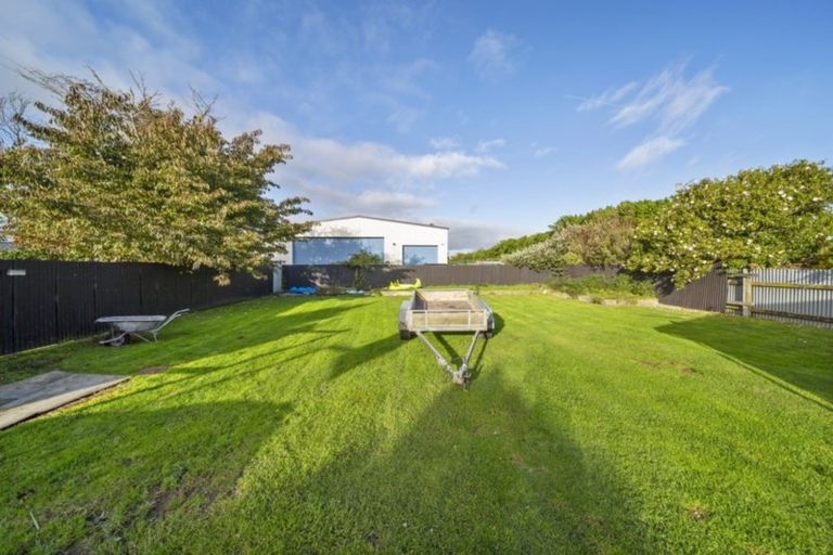 Photo of property in 84 Albion Street, Hawera, 4610