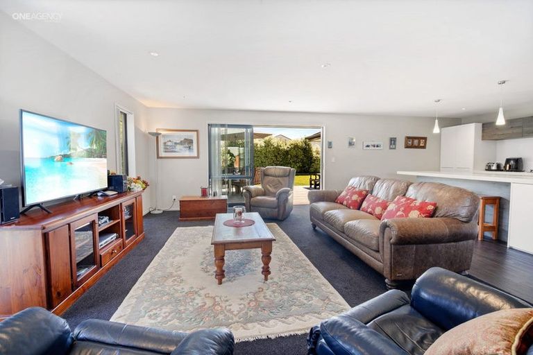 Photo of property in 39 Sovereign Boulevard, Kaiapoi, 7630