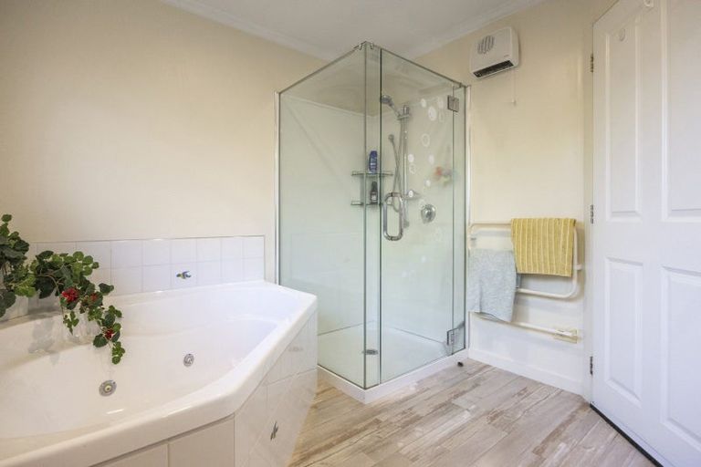 Photo of property in 24 Rowan Place, Mosgiel, 9024