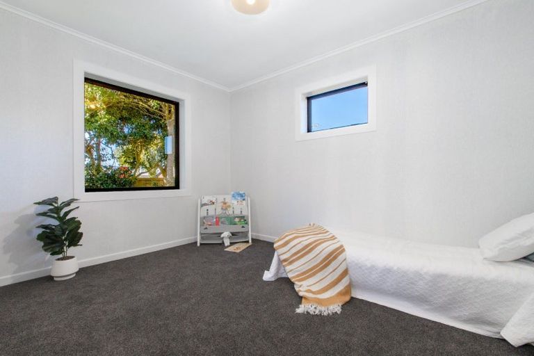 Photo of property in 21 Cameron Road, Te Puke, 3119