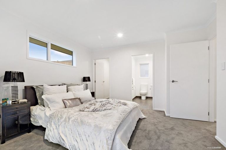 Photo of property in 140 Harriet Johnston Drive, Pokeno, 2402