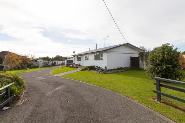 Photo of property in 69 Dundas Road, Sanson, 4817