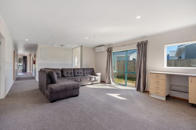 Photo of property in 44 Te Iwiheke Place, Turangi, 3334