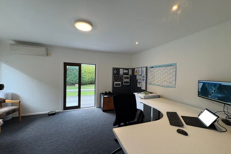 Photo of property in 35 May Street, Mount Maunganui, 3116
