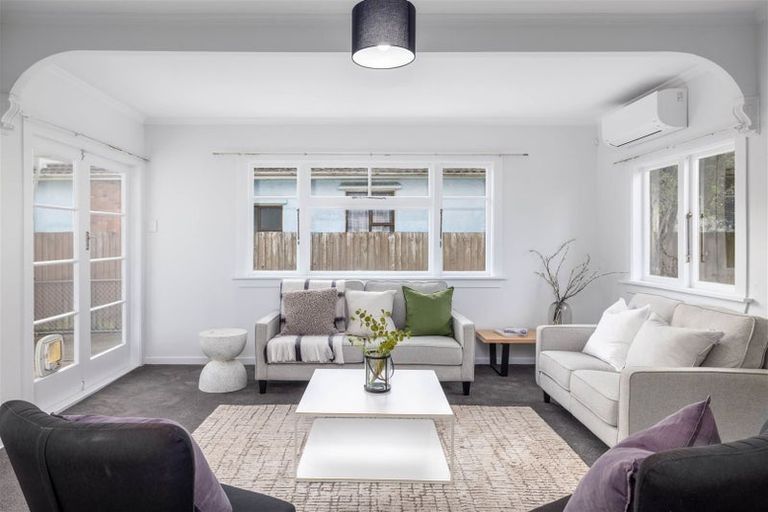 Photo of property in 56 Torrens Road, Hillmorton, Christchurch, 8024