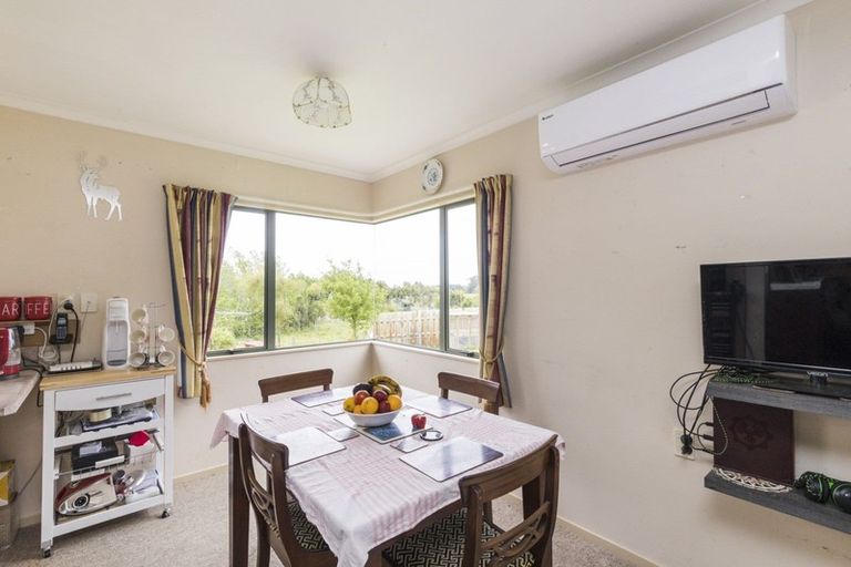 Photo of property in 73 Monteith Street, Halcombe, Feilding, 4779