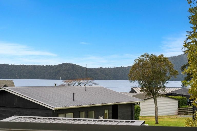 Photo of property in 70 Wharetoroa Drive, Rotoiti Forest, Rotorua, 3074