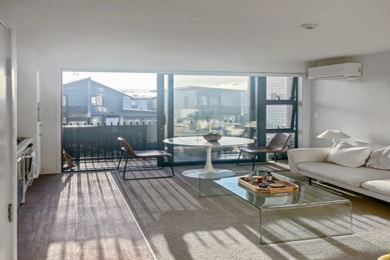 Photo of property in 107/38e Fraser Avenue, Northcote, Auckland, 0627