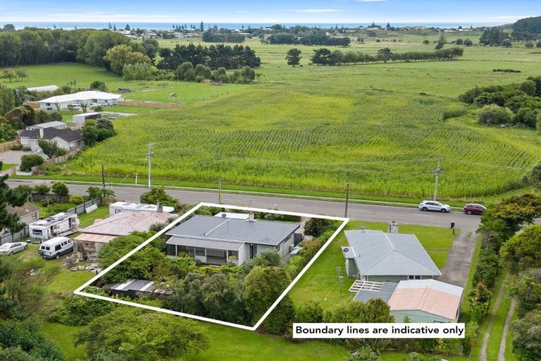 Photo of property in 173 Rangiuru Road, Otaki, 5512