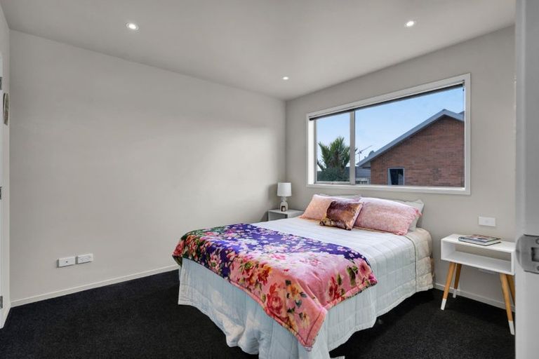 Photo of property in 61 Karamea Street, Whalers Gate, New Plymouth, 4310