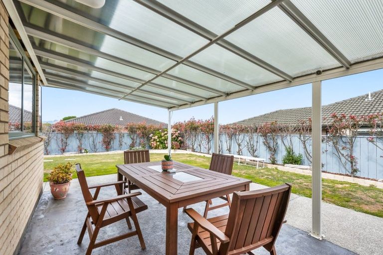 Photo of property in 12 Percy Kinsman Crescent, Riverstone Terraces, Upper Hutt, 5018