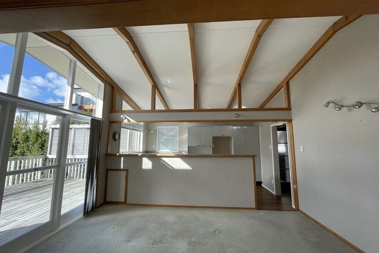 Photo of property in 9 Gilliam Street, New Lynn, Auckland, 0600