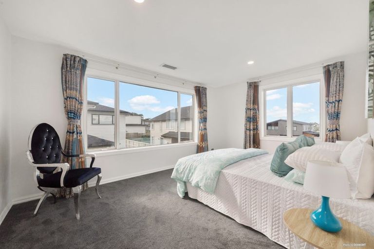Photo of property in 47 Kewa Road, Albany Heights, Auckland, 0632