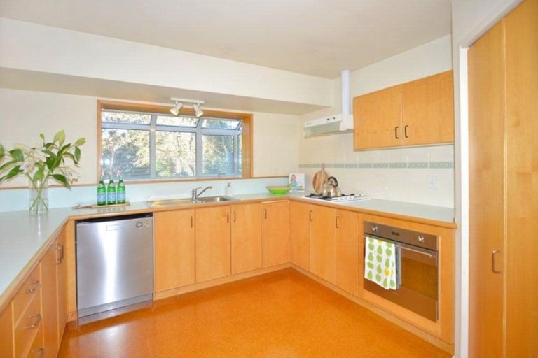 Photo of property in 105 Waimairi Road, Ilam, Christchurch, 8041