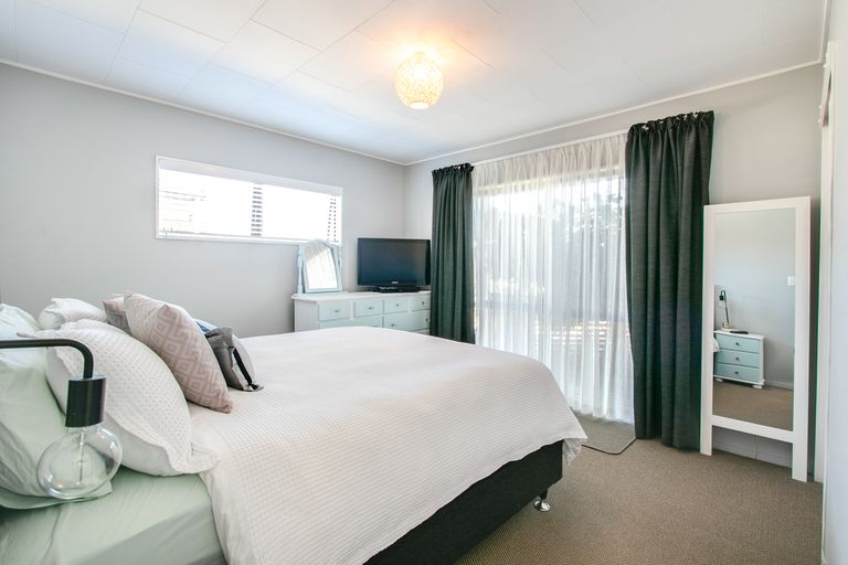 Photo of property in 126 Guppy Road, Taradale, Napier, 4112