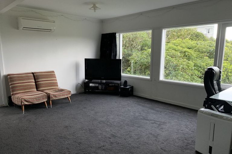 Photo of property in 11b Highbury Road, Highbury, Wellington, 6012