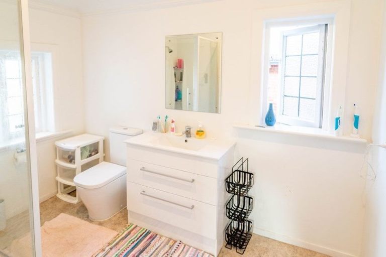 Photo of property in 33 Park Street, North Dunedin, Dunedin, 9016