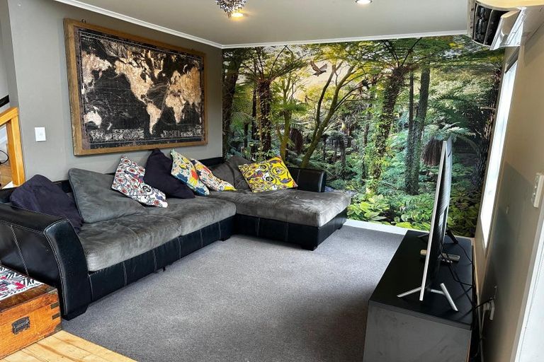 Photo of property in 167 Owhiwa Road, Parua Bay, Onerahi, 0192