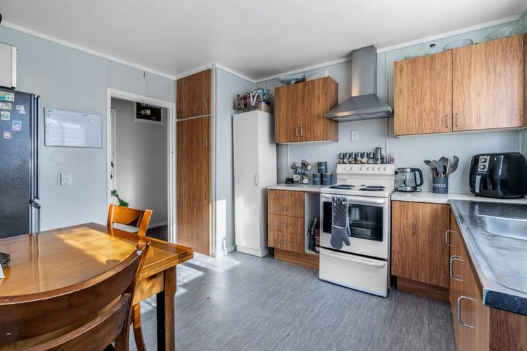 Photo of property in 15-17 Joseph Street, Waverley, Invercargill, 9810