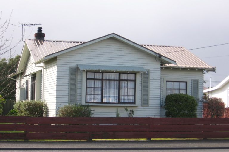 Photo of property in 98 Villa Street, Masterton, 5810