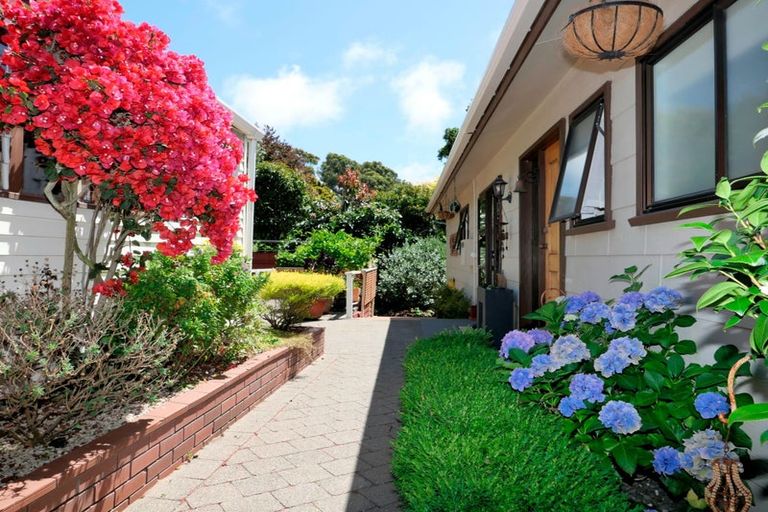 Photo of property in 27 Pitoitoi Street, Otaihanga, Paraparaumu, 5036