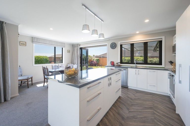 Photo of property in 10 Calla Grove, Richmond, 7020