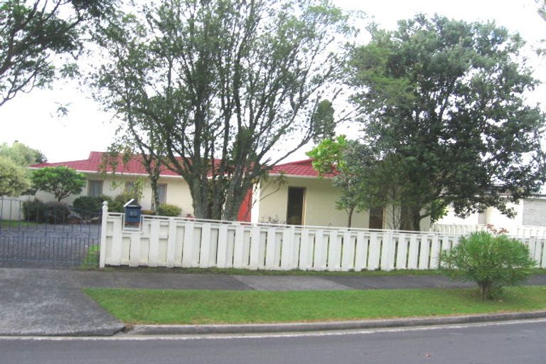 Photo of property in 40 Barlow Place, Chatswood, Auckland, 0626