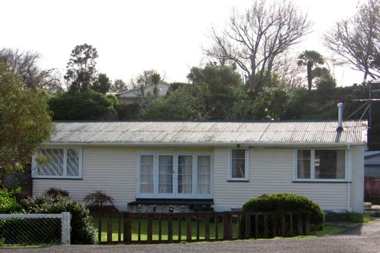 Photo of property in 8 Oxford Street, Lansdowne, Masterton, 5810