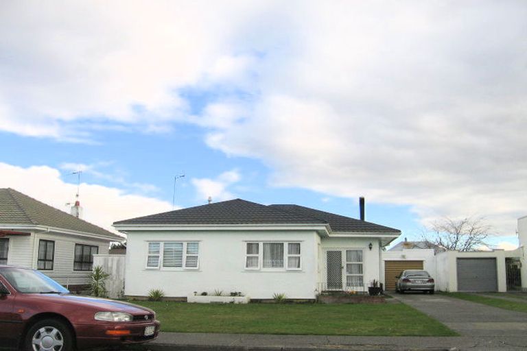 Photo of property in 407 Massey Street, Akina, Hastings, 4122