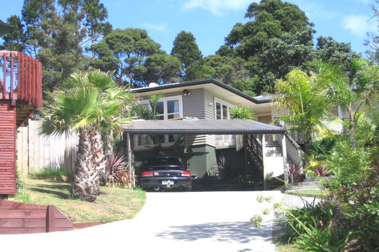 Photo of property in 1/142 Manuka Road, Bayview, Auckland, 0629