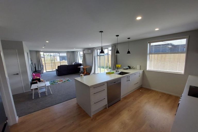 Photo of property in 12 Sarah Nicholls Street, Belfast, Christchurch, 8051