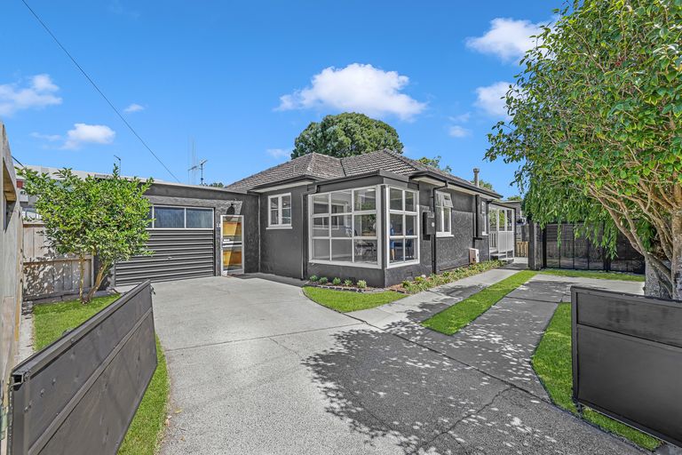 Photo of property in 12 Campbell Street, Leamington, Cambridge, 3432