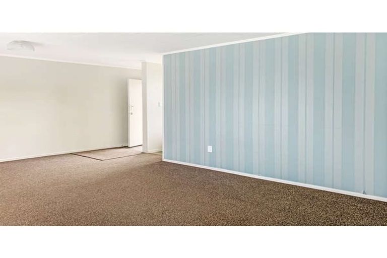 Photo of property in 29b-c Queenwood Road, Levin, 5510